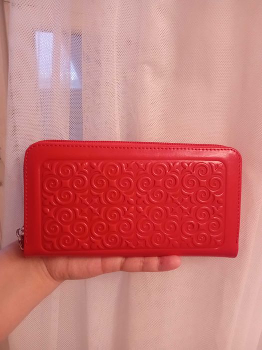 Кошелек красный 2500