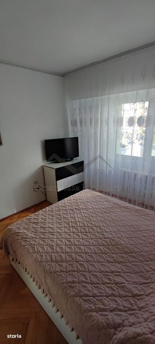 Apartament 3 camere 2 bai Dacia, etajul 3