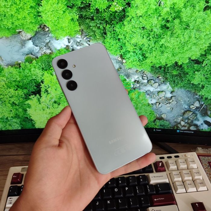 Samsung A16 sotiladi dastavka bor
