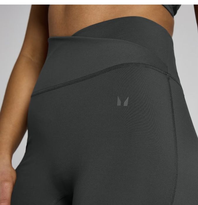 Клин и късо горнище MP