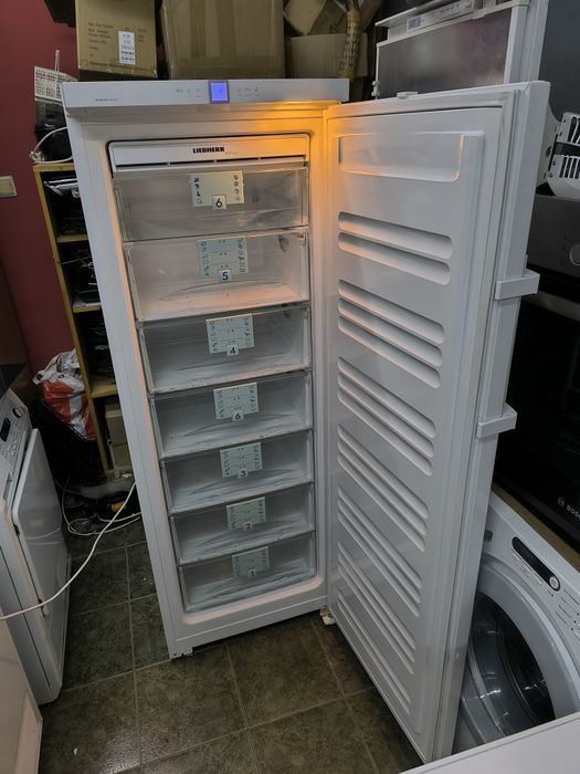 Фризер Liebher GN 2756 - 265 литра. NoFrost