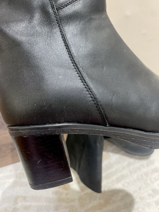 Продам новые сапоги 37 размер