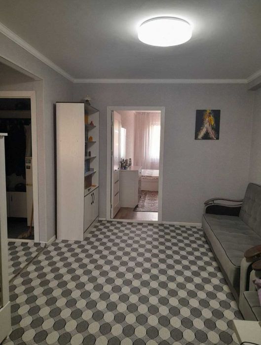 Фрунзенский массив 2х комнатная квартира