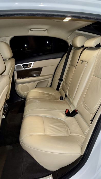 Jaguar XF 2.2 200CP