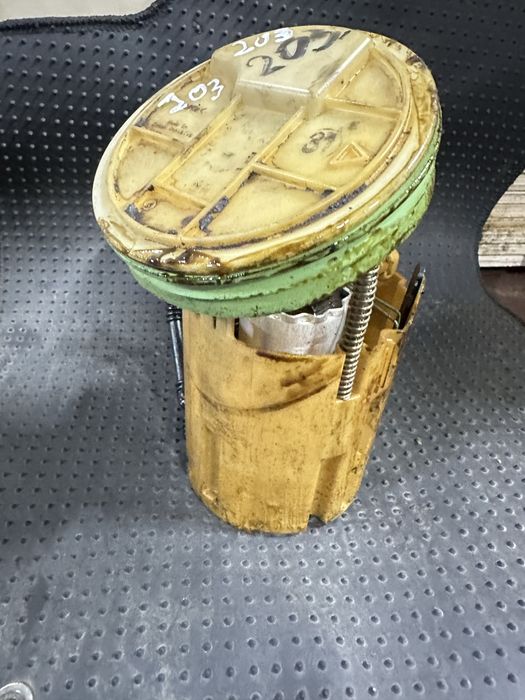 W203 бензонасос мерседес бу запчасть авторазбор мерс двигатель акпп