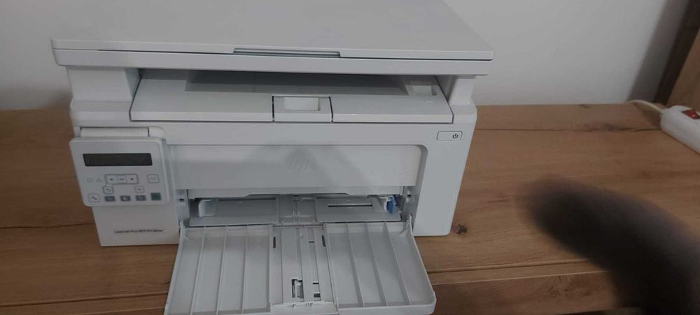 Imprimantă HP LaserJet Pro MFP M130nw – Wi-Fi, Multifuncțională.