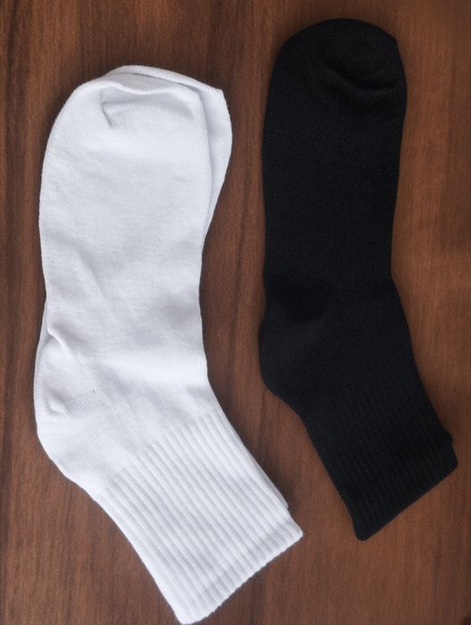 Носки HOLL SHOP. Плотные, длинная манжета. Чёрные и белые.