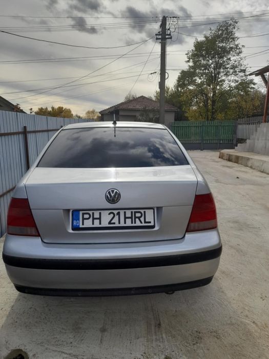 Se vinde mașina în stare buna