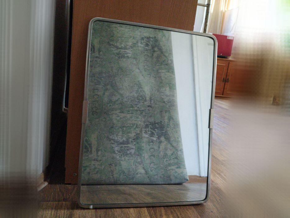 Продам зеркало  52х40