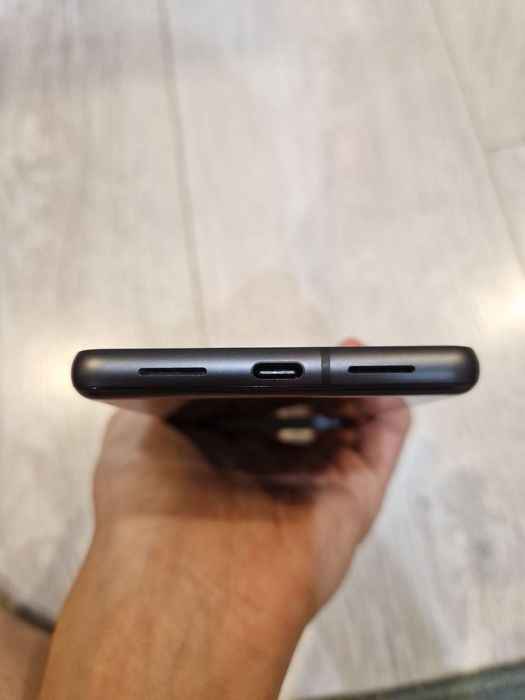 Обменяю Google Pixel 7