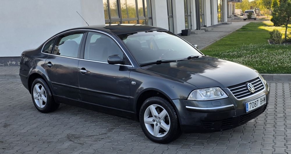 VOLKSWAGEN Passat 2002 — imagine 3