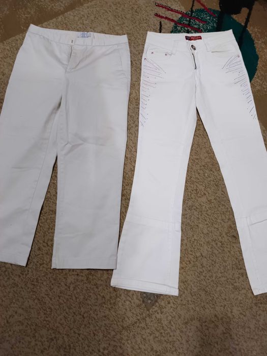Белые     джинсы