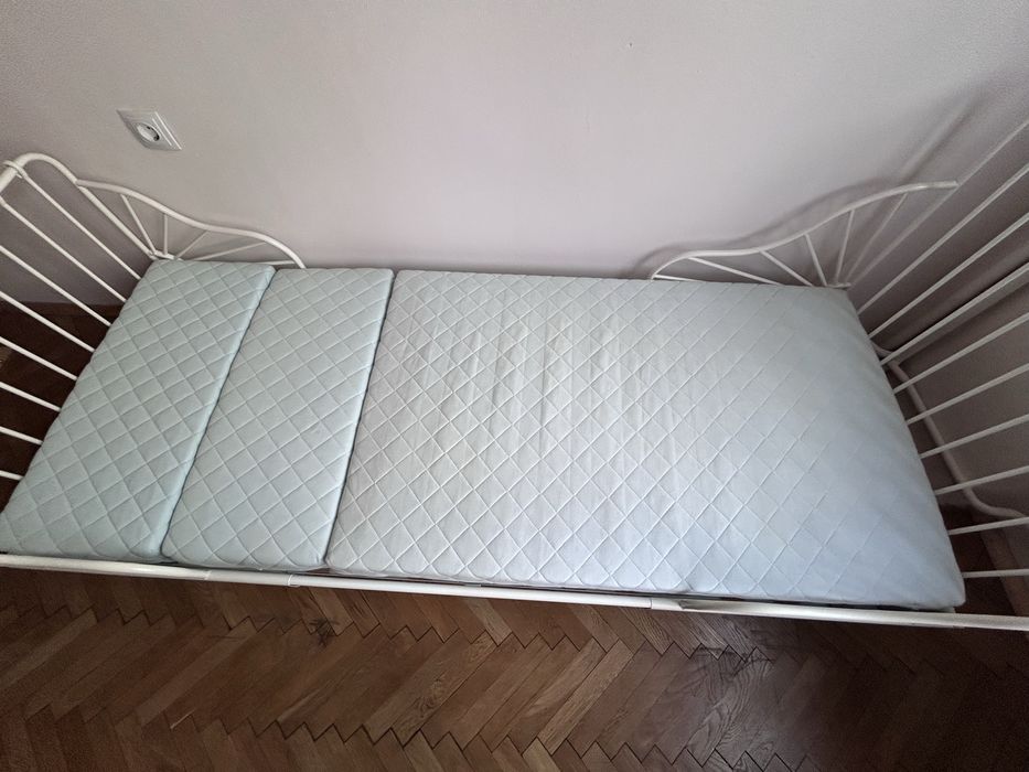 Детско разтегателни легло Ikea Minnen с подматрачна рамка и матрак