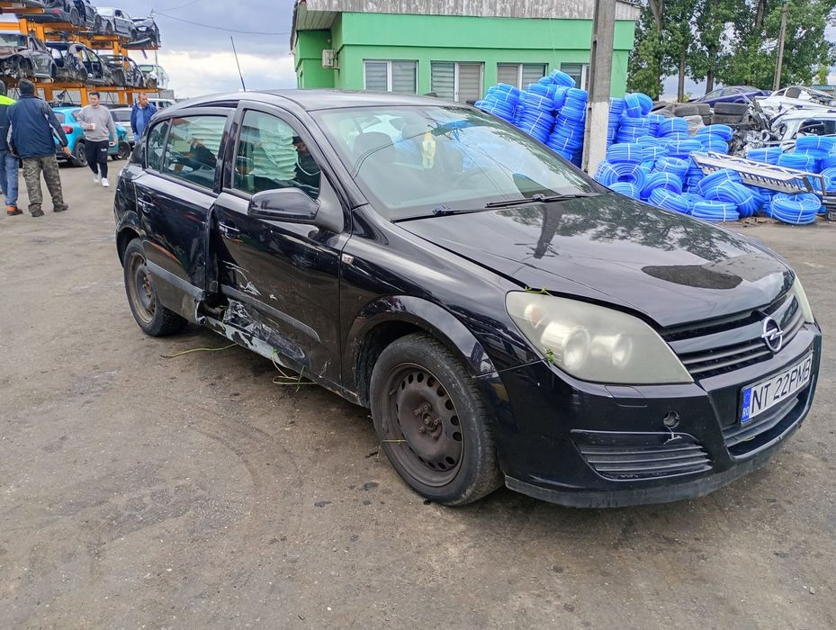 Dezmembrez Opel Astra - H (2004 - 2007), 1.7 cdti Z17DTL, manual, Z17DTL, M26