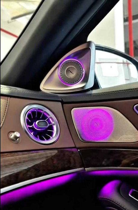 Mercedes Aмбиентно осветление, Светещи въздуховоди и 3D/4D Говорители
