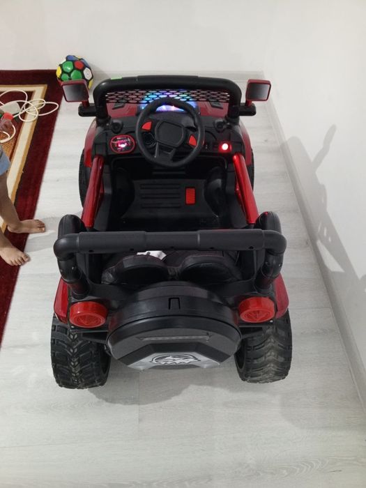 Детский жип машина хали янги 1 ой булгани йук пулга зарурлигимдан сота