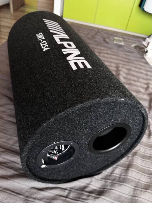 Subwoofer alpine