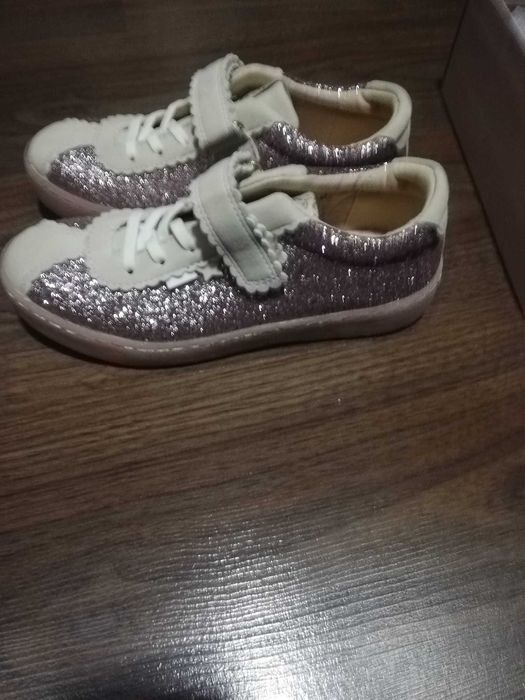 Детски обувки/ маратонки