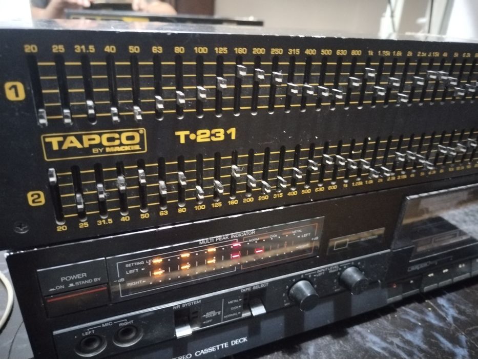 Egalizor grafic Tapco T231 Tweeq  31 benzi