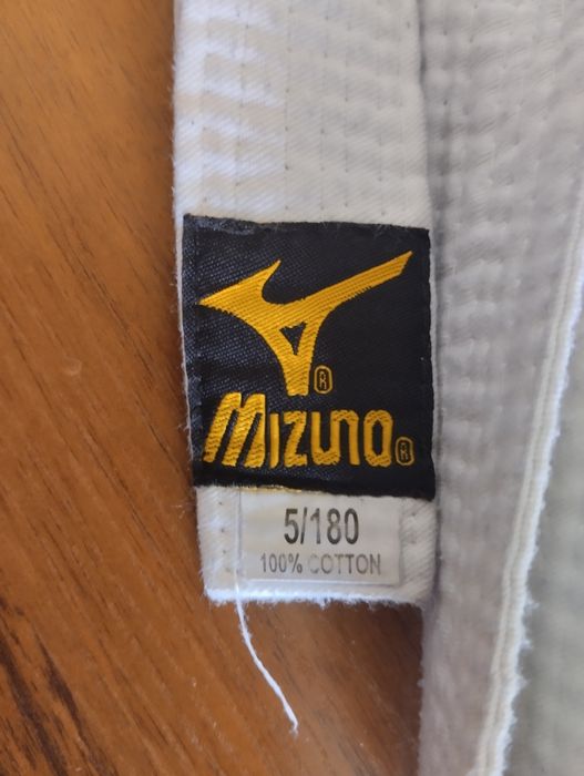 Белый пояс для дзюдо