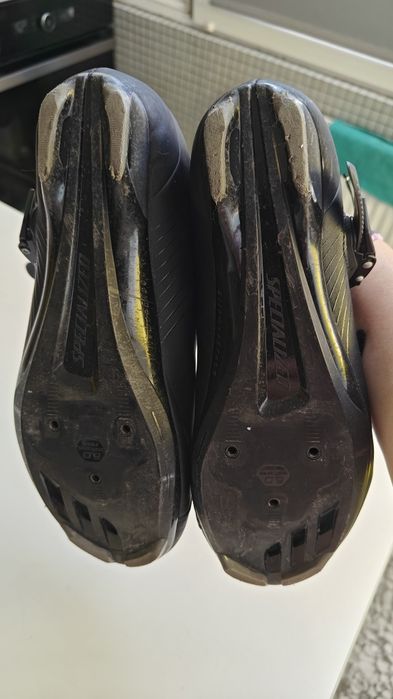 Pantofi cursiera Specialized mărimea 40