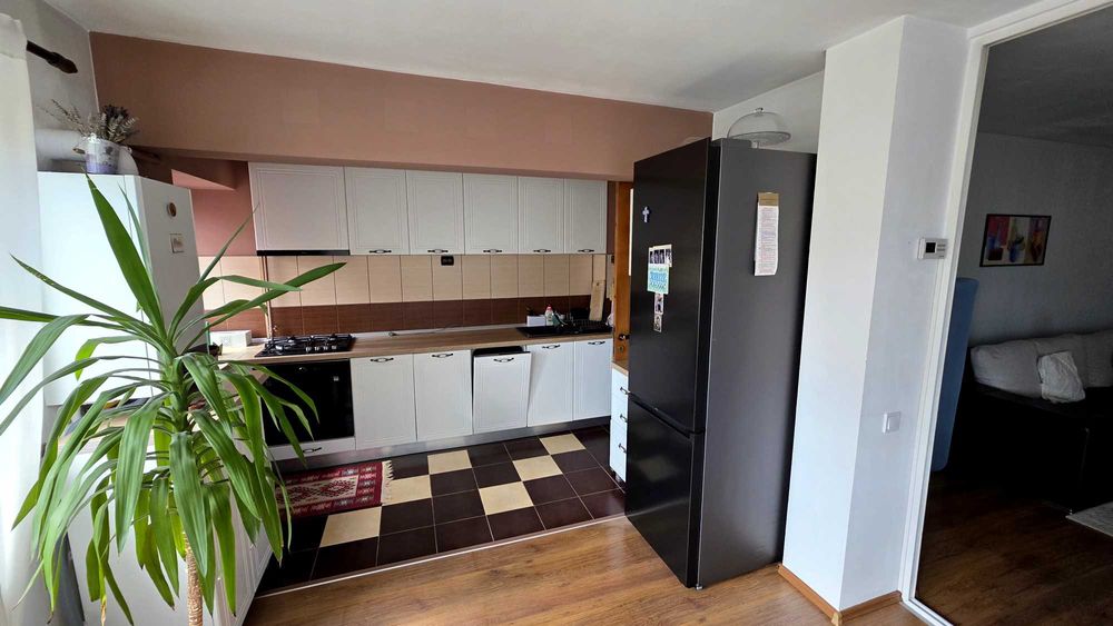 Inchiriez Apartament 2 Camere 67mp Mobilat Parcare