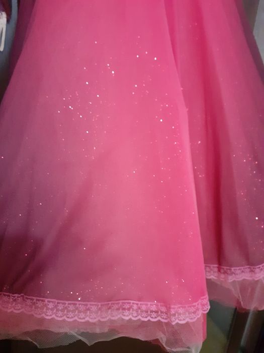 Детска рокля за повод или танци