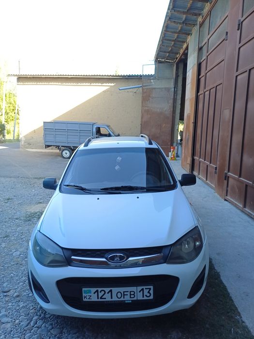 прадаётся  Lada (kalina)
