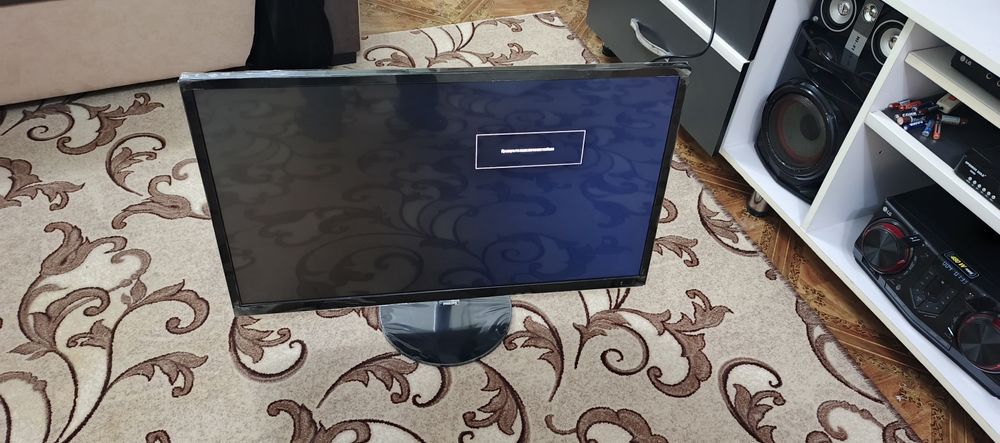 Монитор Филипс в упаковке