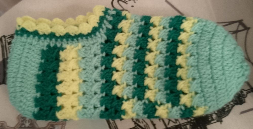 Продам вязаные следки