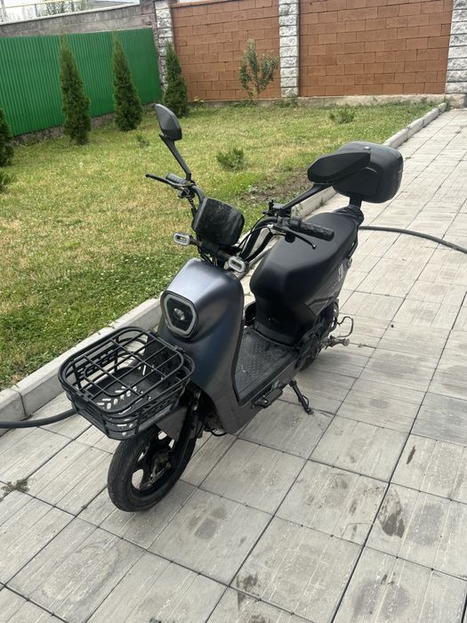 Продам электроскутор