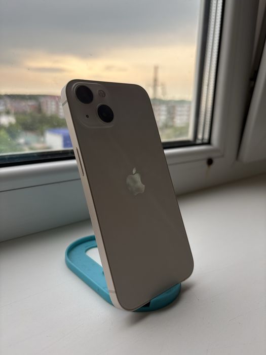 Продам iPhone 13 128 ГБ