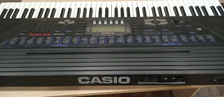 Синтезатор casio WK-1300