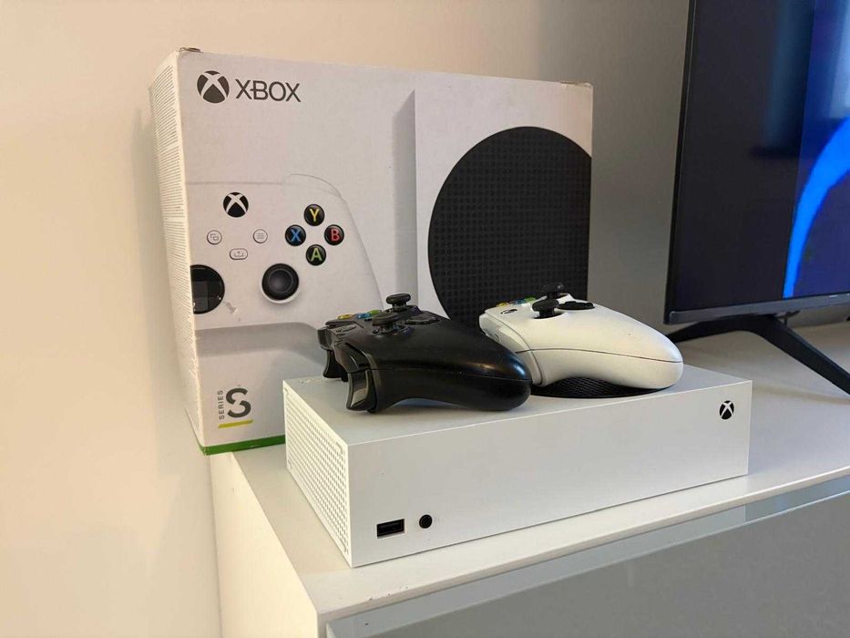 Xbox Series S, Două Controllere, 512GB