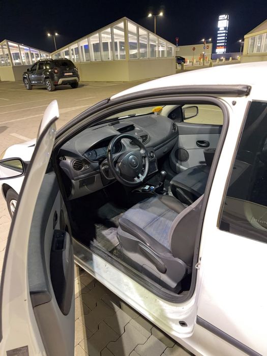 RENAULT Clio 2006 — imagine 5