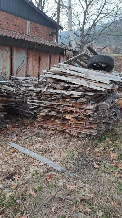 Дървени изрезки за отопление