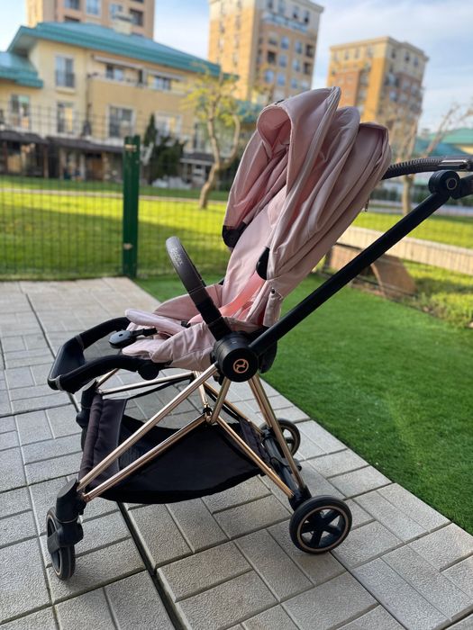 Vand carucior cybex mios roz gold !!!