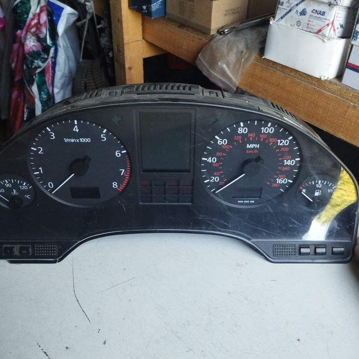 Заголовок Audi A6 C4