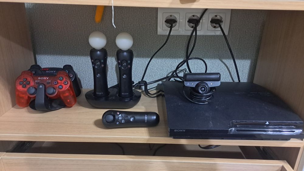 продам Sony PS 3