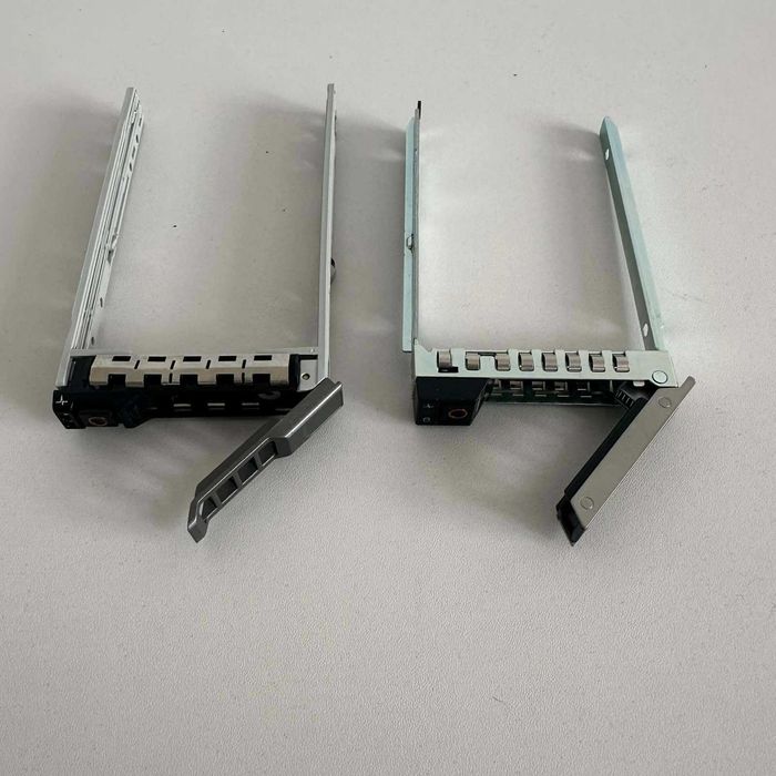 Caddy за сървър DELL PowerEdge 2.5"/3.5" SFF/LFF