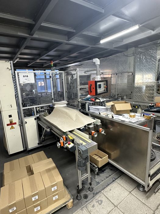 Пакетираща машина за малки продукти