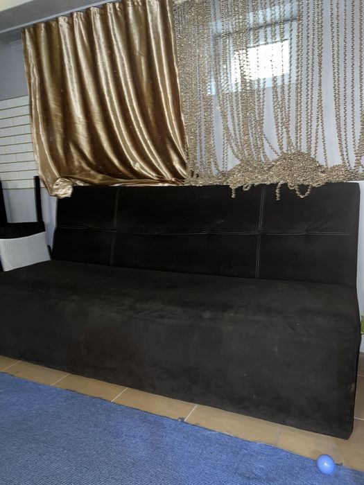 диван для бизнеса, в хорошем состоянии в наличии 5 шт