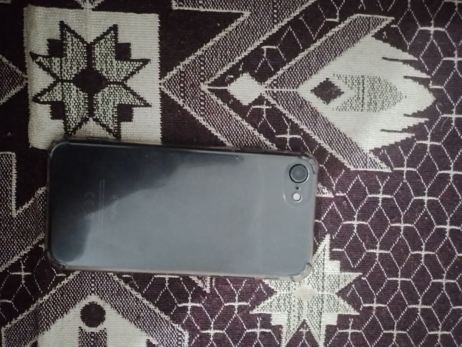 Айфон7 ёмкост75% 64 гб