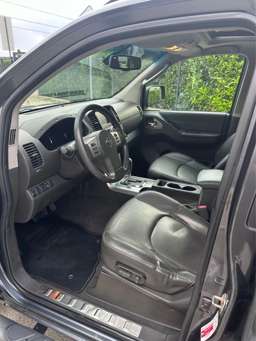 Nissan Navara 3.0D V6