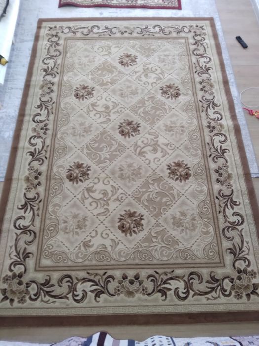 Продам ковер 2×3