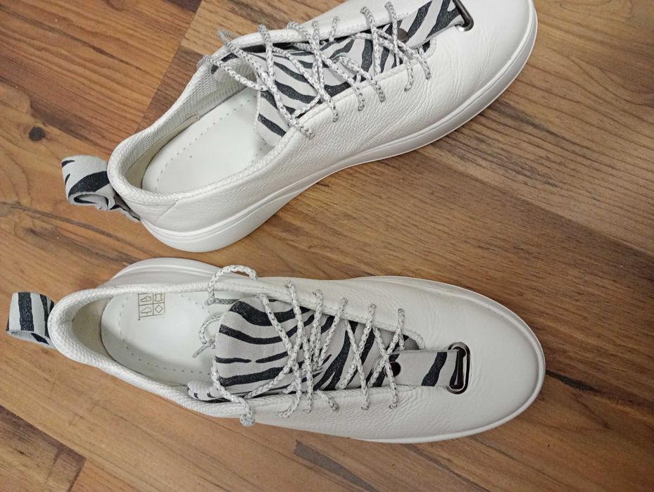 Обувки естествена кожа