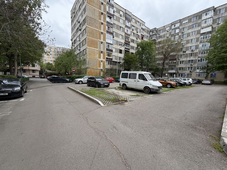 ÎNCHIRIEZ LOC DE PARCARE PRIVAT – Str. Măriuca 6A (Zona Berceni)