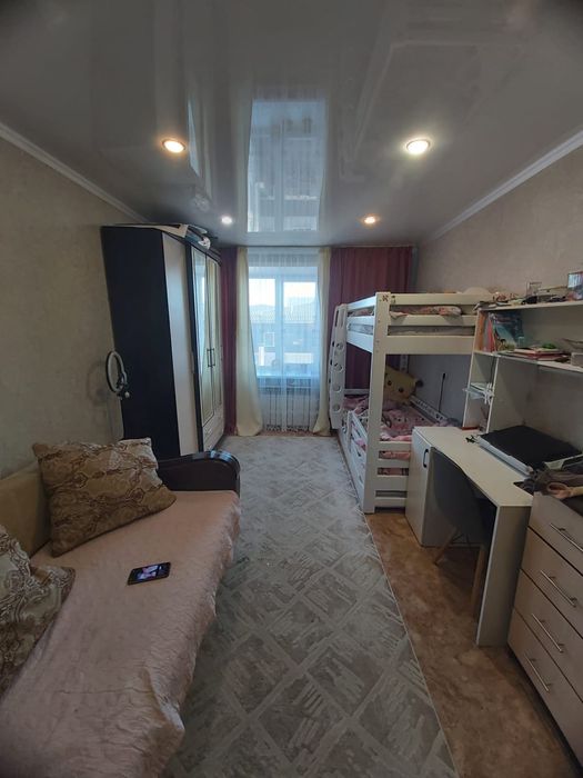 Продам 3 комн квартиру район Достык Молла