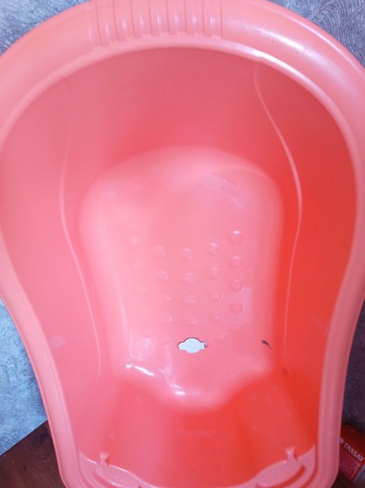 Продам ванночку с горкой