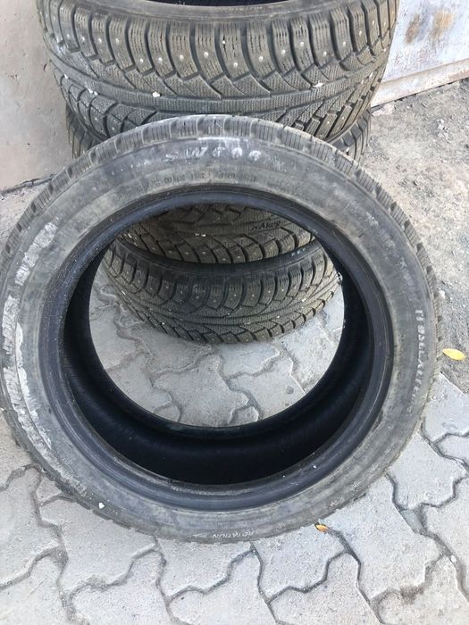 Продам шины  для альфард- вельфаир